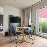 Limehome Stresemannstrasse - Digital Access Aparthotel 3*